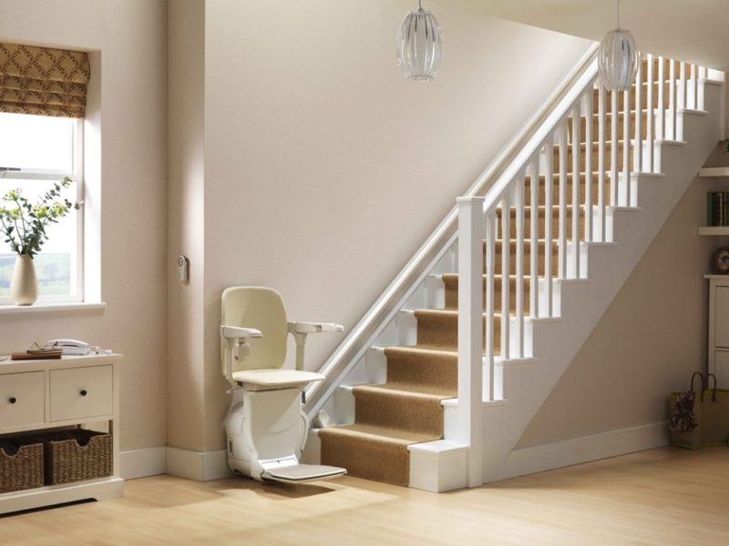 b_SIENA-STANNAH-Montascale-413599-rel70a7e46d-800x600 stannah stair lift LOLER inspection